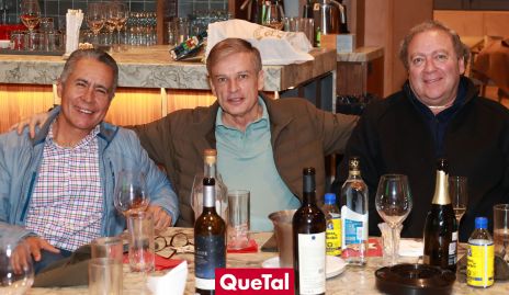  Héctor Hinojosa, Gerardo Díaz Infante y Manuel Dávalos.