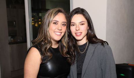 Ximena Herrera y Mariana Navarro.