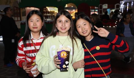  Emily, María Gabriela y Lily.