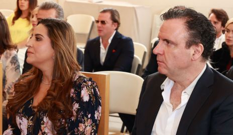  Blanca Cantú y Eduardo Martínez, padrinos de Carlota.