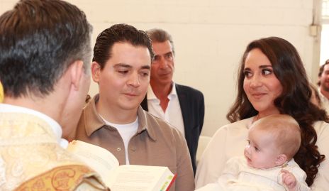  Diego Tejeda, Lorena Cantú con su hija Carlota.
