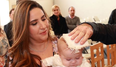  Blanca Cantú y su ahijada Carlota Tejeda.