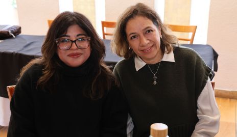  Patricia Peralta y Katya Zúñiga.