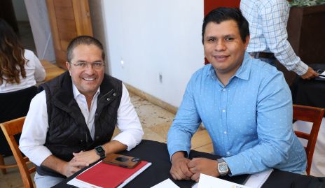  Alejandro Pérez e Irving Luna.