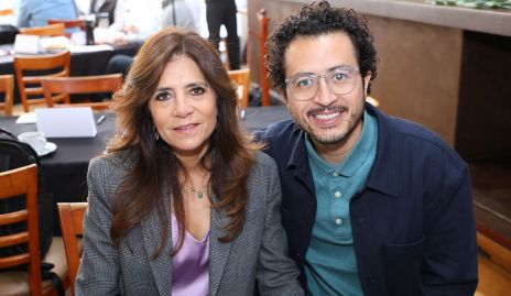  Claudia de los Santos y Santiago Pérez.