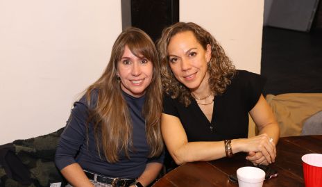  Leyre Hurtado y Marcela Guevara.