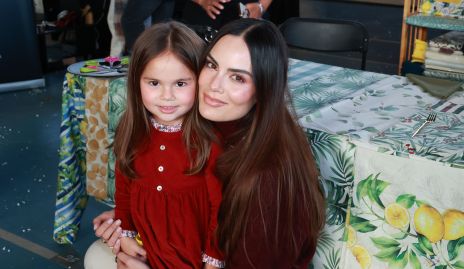  Ximena Navarrete con su hija Xime.