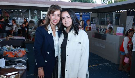  Michelle Mendoza y Mariana Meade.