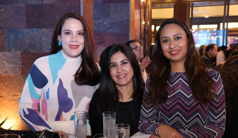  Daniela Sierra, Pamela Molina y Joselyn Lara.