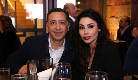  Antonio Zuviri y Selene Alemán.