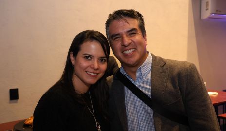  María Elena Hermosillo y Luis Jiménez.