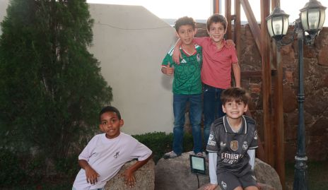  Matías, Enrique, Diego y José Miguel.