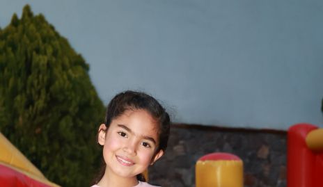  Constanza Araiza y Maya García.