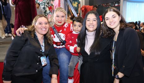  Organizadoras del evento, Fany Ortiz, Lety Ramírez, Juani Hernández y Pau Pozos.