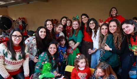  Mamás de 3° de Kínder de La Casita.