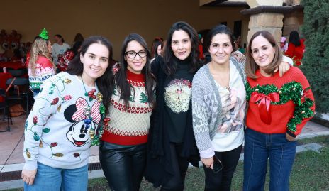  Ale Alonso, Emma Romo, Nayeli Zarur, María José Velázquez y Gaby Ponce.