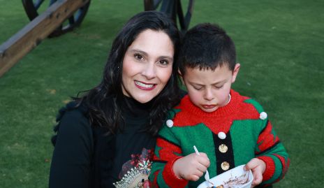  Nayelli Zarur y León Luna.