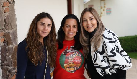  Mónica Estrada y Cynthia Cruz.