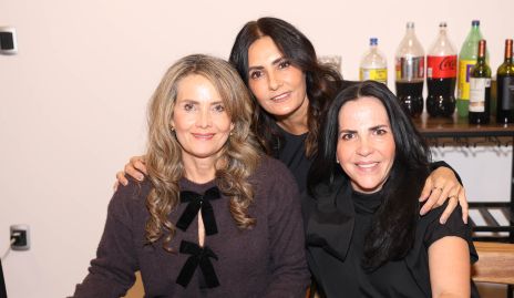  Karina Vita, Claudia Artolózaga y Claudia Martínez.