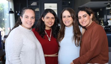 Andrea Díaz Infante, Pilar Zapata, Fátima Castro y Marcela Zapata.