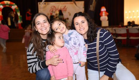  Laura Matienzo, Roberta Ramírez, Camila García y Sofía Villar.