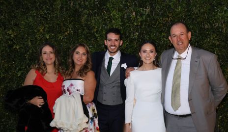  María Martín, Alba Altamirano, Benjamín Martín Alba, María Uría y Antonio Martín.