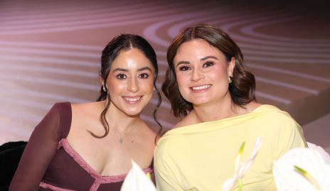  Érika González y Milisa Mercado.