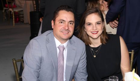  Carlos Almazán y Daniela Hernández.