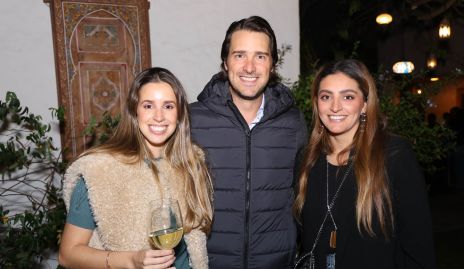  Alejandra Paula López, Juan Olavarri y Bere Hinojosa.