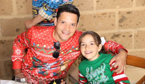  Gustavo de los Santos y Marianne de los Santos.