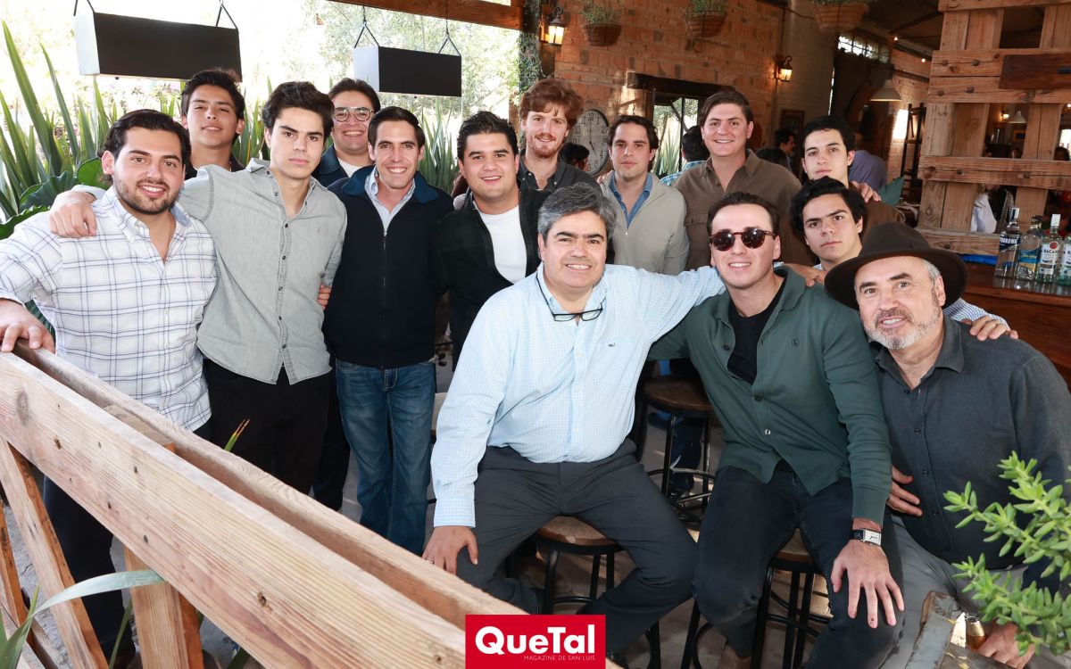 POSADA DE LOS PLEBEYOS CON SUS FAMILIAS