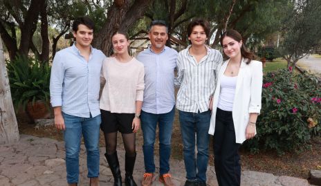  Damián Zacarías, Alejandra Piccard, Manuel Zacarías, Teo Zacarías y Érika Garduños.