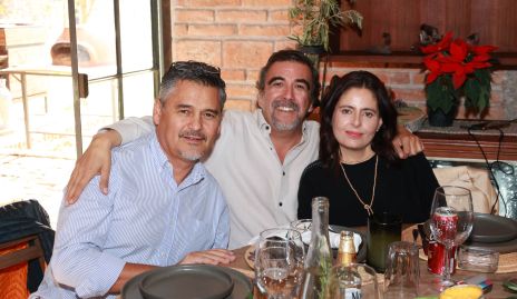  Manuel Zacarías, Gerardo Galván y Rocío Ortuño.