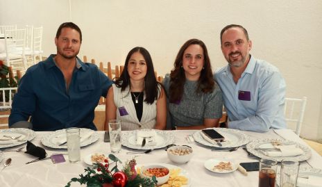  José Pablo Ortiz, Alicia Monroy, Conchita Ortiz y José Antonio Zapata.