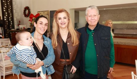  Ximena Castillo, Pilar Ramírez Diez Gutiérrez y Samuel Siller.
