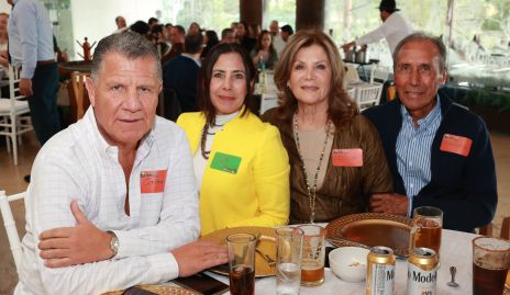  Carlos, Viña, Leticia y Manuel.