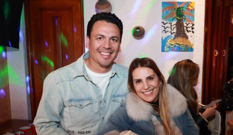  Edgar Garduño y Marcela González.