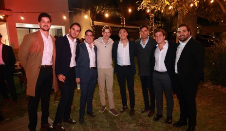  Óscar Vera, Juan Pablo Chevaile, Víctor Azcona, Javier Hernández, Miguel Ruíz, Andrés Quintero, Juan Pablo Mendizábal y Juan Pablo Payán.