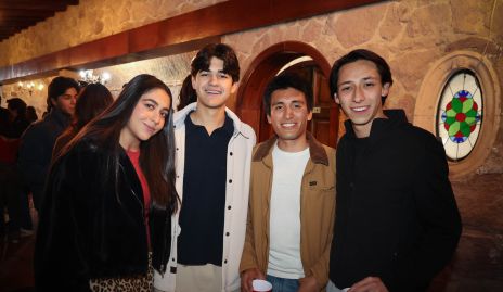  Mateo, Ana Pau, Emiliano y Alan.