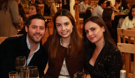  Abraham Salgado, Gabriela Díaz Infante y Majo Salgado.
