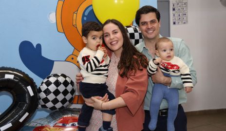  Luis Torres, Tere Ledezma, Luis Torres y Juan Pablo Torres.