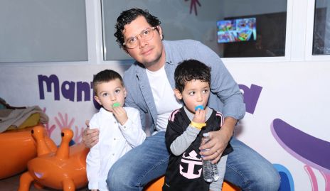  Julian Palos, Rodrigo Palos y Alonso Palos.