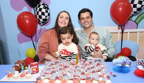  Tere Ledezma, Luis Torres,Luis Torres y Juan Pablo Torres.