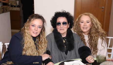 Ana Mestas, Queta González y Jalma Werge.