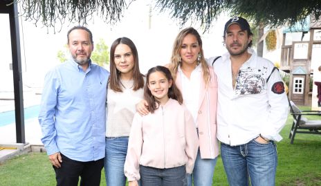  Juan Carlos Conde, Ale Díaz de león, Ale Cortés, María Torres y Santiago Zamanillo.