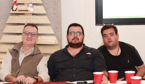  Ganzo Matienzo, Rodrigo Matienzo y Fer Matienzo.