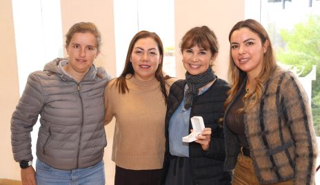 Sofía Torres, Libeth Olivas, Marisa Contreras y Alessia Mendoza.
