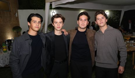  Rodrigo Gómez, Santiago Lozano, Carlos de los Santos y Mauricio Lozano.