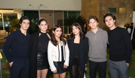  Marcelo Lozano, María Paula Vera, Valeria González, Paulina Acebo,  Mauricio Lozano y Joaquín González.