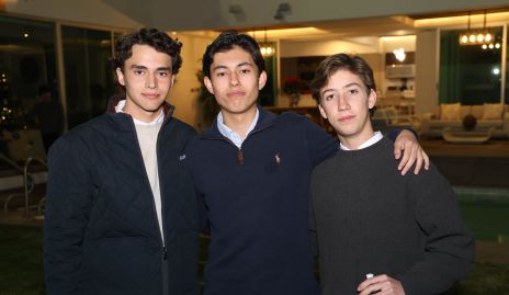  Santiago Torre, Alonso Canales y Mauricio Pizzuto.